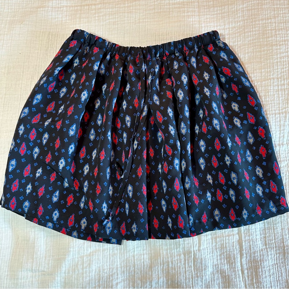 Split Women’s Skirt SIZE: M